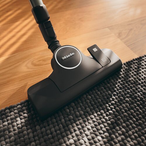 PODNI USISAVAČ MIELE COMPLETE C3 Comfort XL Powerline - SGMF5