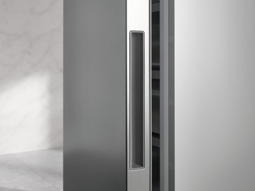 SAMOSTOJEĆI HLADNJAK MIELE KS 4383 ED
