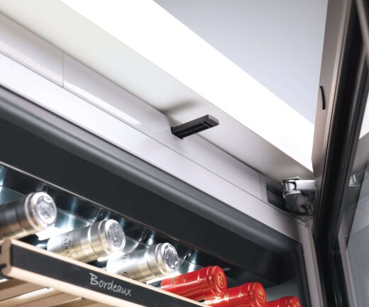 UGRADBENI VINSKI HLADNJAK MIELE KWT 6322 UG-1